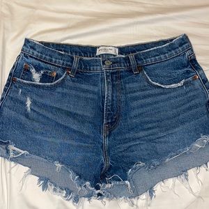 Abercrombie&Fitch mom short